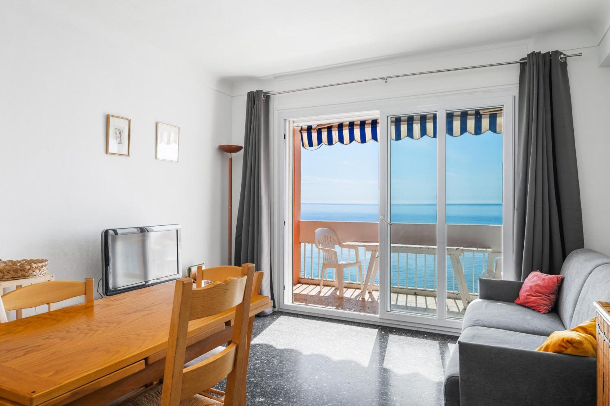 Le Panorama -Vue Exceptionnelle - Dernier Etage - Front De Mer Menton Exterior foto